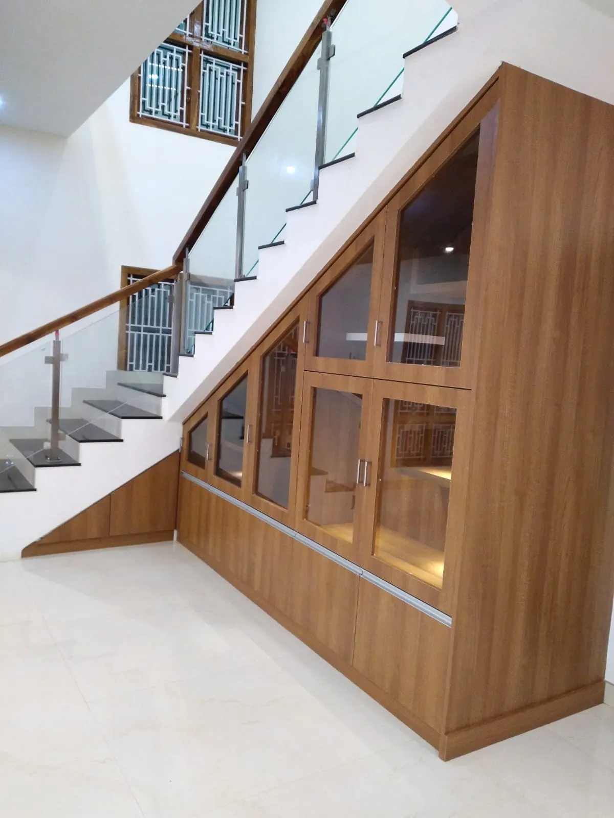 Residential interior fit-out - view 10