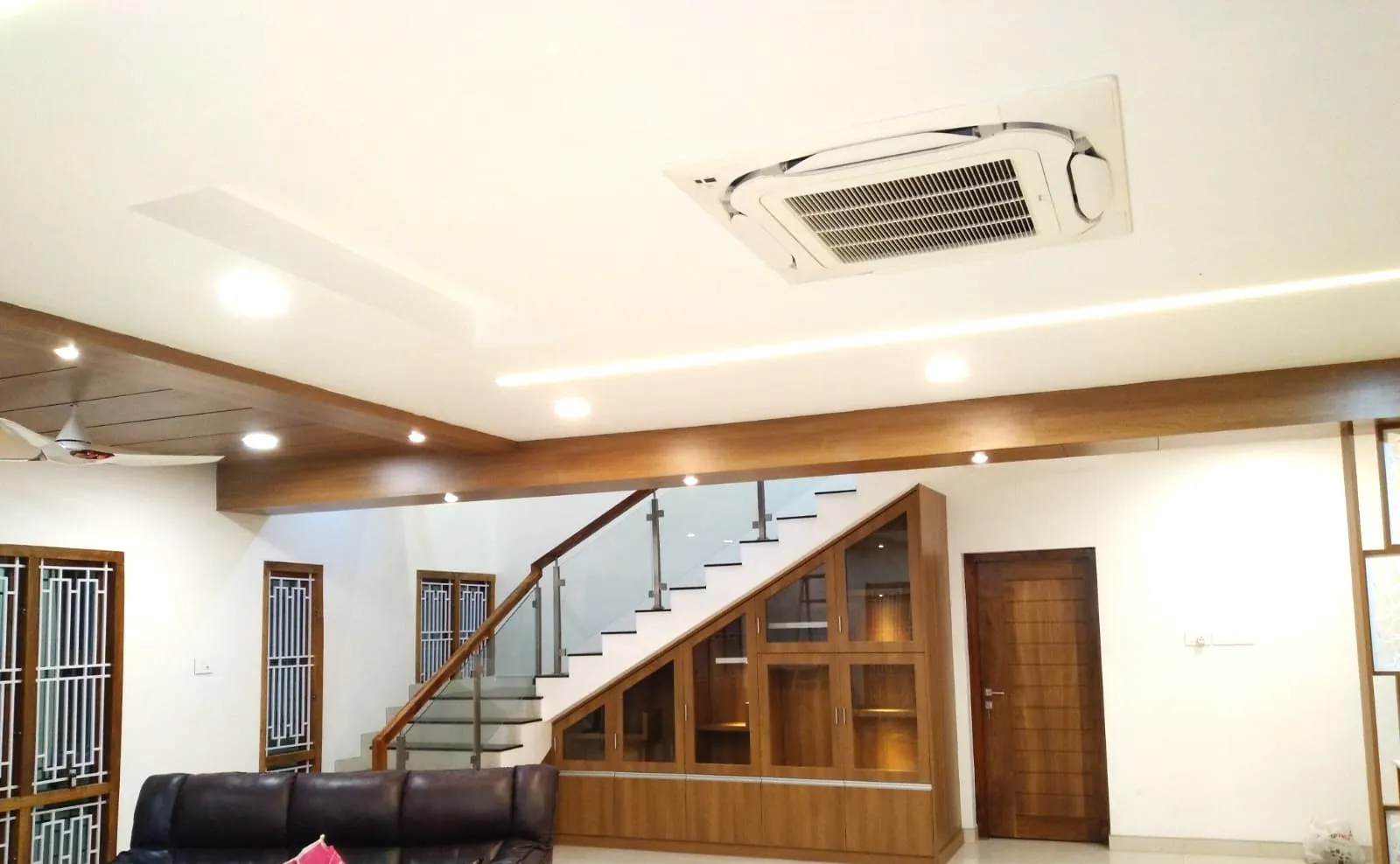 Residential interior fit-out - view 11
