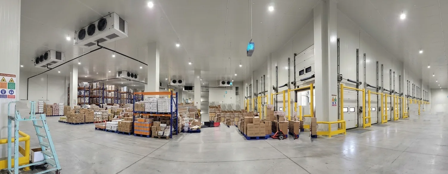 Chilled warehouse with evaporators, pallet racking and dock doors